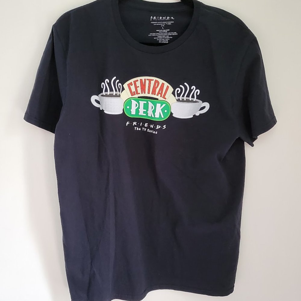 Tshirt with "Friends" t.v. show branding